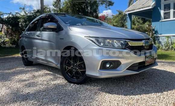 Buy Used Honda Grace Other Car in May Pen in Clarendon