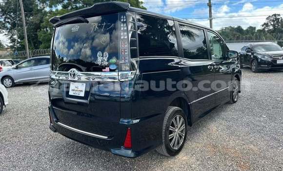 Acheter Occasion Voiture Toyota Voxy Noir à Port Antonio, Portland Acheter Occasion Voiture Toyota Voxy Noir à Port Antonio, Portland