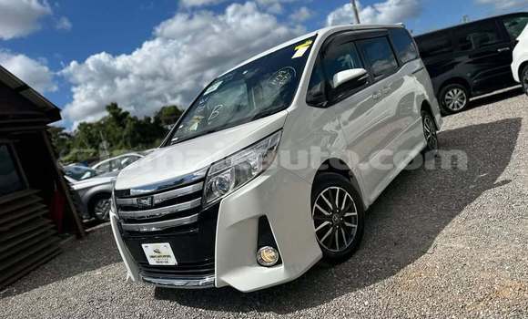 Buy Used Toyota Noah White Car in Import - Dubai in Clarendon Buy Used Toyota Noah White Car in Import - Dubai in Clarendon