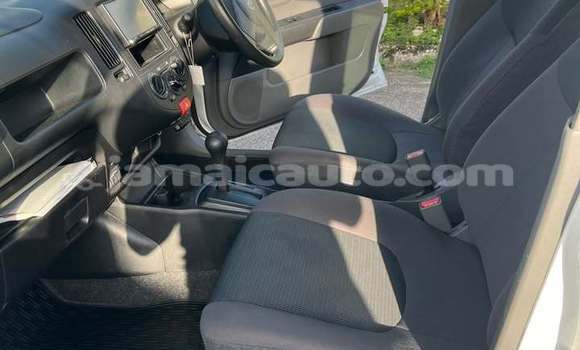 Acheter Occasion Voiture Nissan AD Blanc à Port Antonio, Portland Acheter Occasion Voiture Nissan AD Blanc à Port Antonio, Portland