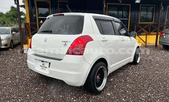 Buy Used Suzuki Swift White Car in Savanna la Mar in Westmoreland Buy Used Suzuki Swift White Car in Savanna la Mar in Westmoreland
