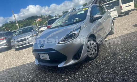 Buy Used Toyota Aqua Other Car in Mandeville in Manchester Buy Used Toyota Aqua Other Car in Mandeville in Manchester