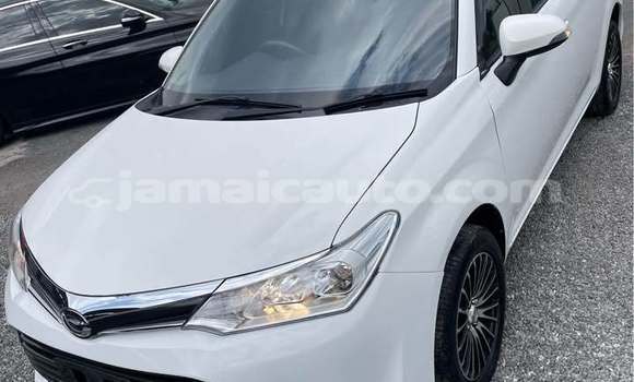 Buy Used Toyota Corolla White Car in May Pen in Clarendon Buy Used Toyota Corolla White Car in May Pen in Clarendon