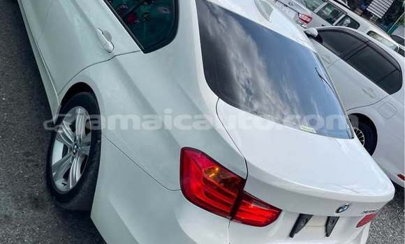 Buy Used BMW 3200 White Car in May Pen in Clarendon Buy Used BMW 3200 White Car in May Pen in Clarendon