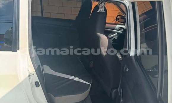 Buy Used Toyota Probox White Car in Kingston in Kingston Buy Used Toyota Probox White Car in Kingston in Kingston