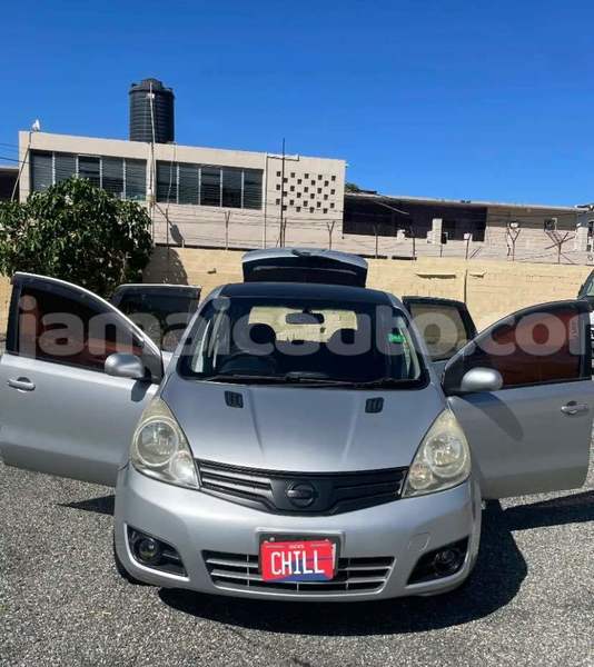 Big with watermark nissan note kingston kingston 4924