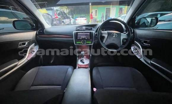 Buy Used Toyota Premio White Car in Kingston in Kingston Buy Used Toyota Premio White Car in Kingston in Kingston
