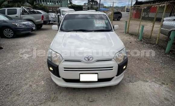 Buy Used Toyota Probox White Car in Kingston in Kingston Buy Used Toyota Probox White Car in Kingston in Kingston