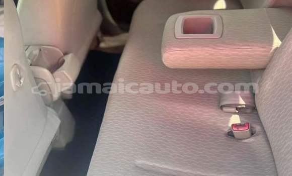 Acheter Occasion Voiture Toyota Belta Bleu à Kingston, Kingston Acheter Occasion Voiture Toyota Belta Bleu à Kingston, Kingston