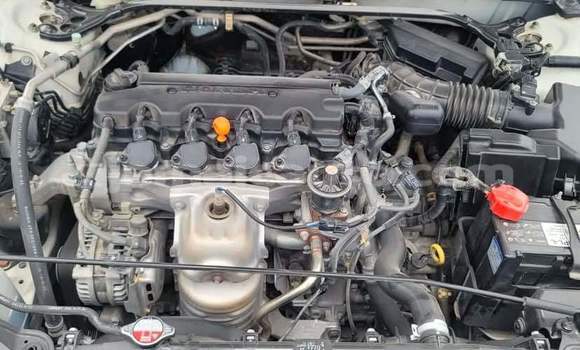 Acheter Occasion Voiture Honda Accord Blanc à Kingston, Kingston Acheter Occasion Voiture Honda Accord Blanc à Kingston, Kingston