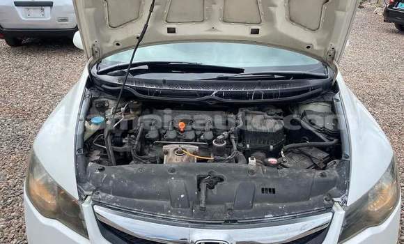 Acheter Occasion Voiture Honda Civic Blanc à Kingston, Kingston Acheter Occasion Voiture Honda Civic Blanc à Kingston, Kingston