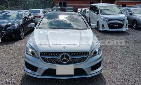 Buy Used Mercedes-Benz 200 Other Car in Albert Town in Trelawney Buy Used Mercedes-Benz 200 Other Car in Albert Town in Trelawney