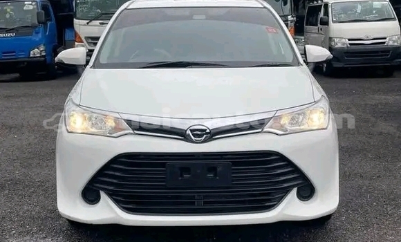 Acheter Occasion Voiture Toyota Corolla Blanc à Lucea, Hanover Acheter Occasion Voiture Toyota Corolla Blanc à Lucea, Hanover