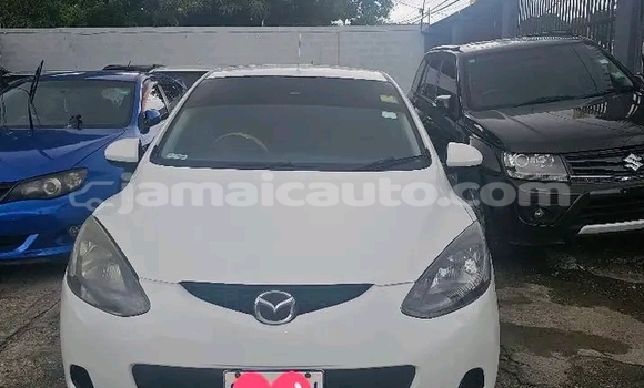 Acheter Occasion Voiture Mazda Demio Blanc à Mandeville, Manchester Acheter Occasion Voiture Mazda Demio Blanc à Mandeville, Manchester