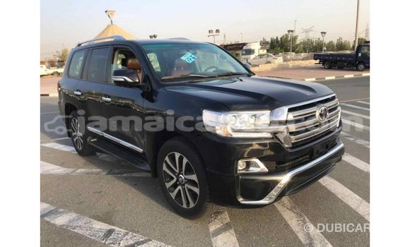 Acheter Import Voiture Toyota Land Cruiser Noir à Import - Dubai, Clarendon Acheter Import Voiture Toyota Land Cruiser Noir à Import - Dubai, Clarendon