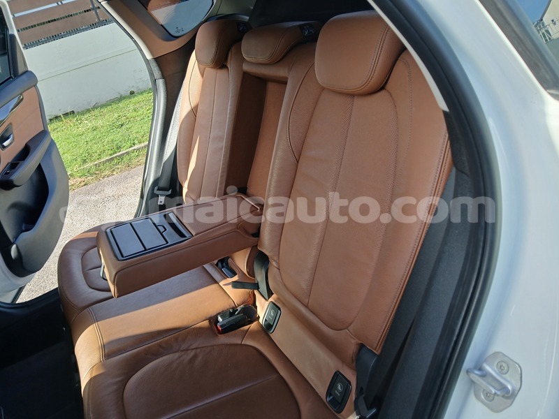Big with watermark bmw 2er active tourer kingston kingston 5138