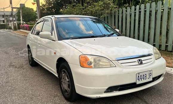 Buy Used Honda Civic White Car in Lucea in Hanover Buy Used Honda Civic White Car in Lucea in Hanover