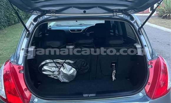 Acheter Occasion Voiture Suzuki Swift Autre à Import - Dubai, Clarendon Acheter Occasion Voiture Suzuki Swift Autre à Import - Dubai, Clarendon