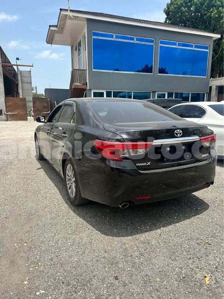 Big with watermark toyota mark x clarendon may pen 5147
