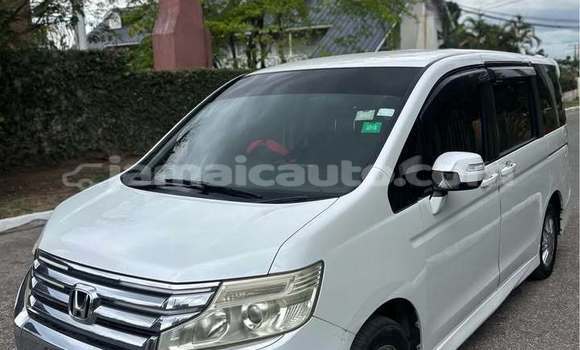 Acheter Occasion Voiture Honda Stepwgn Blanc à Port Antonio, Portland Acheter Occasion Voiture Honda Stepwgn Blanc à Port Antonio, Portland