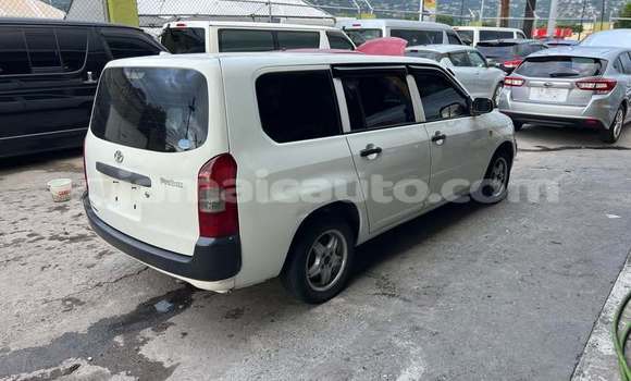 Acheter Occasion Voiture Toyota Probox Blanc à May Pen, Clarendon Acheter Occasion Voiture Toyota Probox Blanc à May Pen, Clarendon