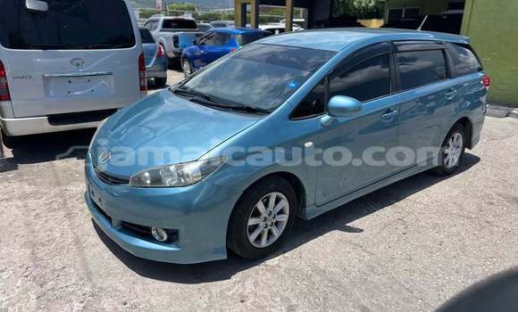 Buy Used Toyota Wish Blue Car in May Pen in Clarendon