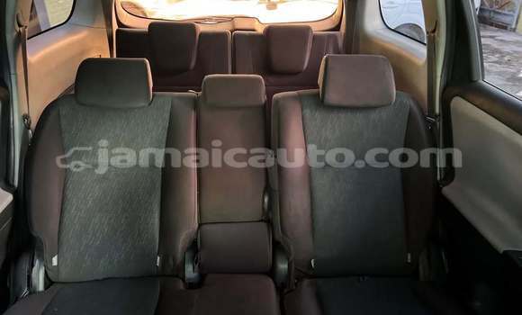 Acheter Occasion Voiture Toyota Wish Noir à Import - Dubai, Clarendon Acheter Occasion Voiture Toyota Wish Noir à Import - Dubai, Clarendon