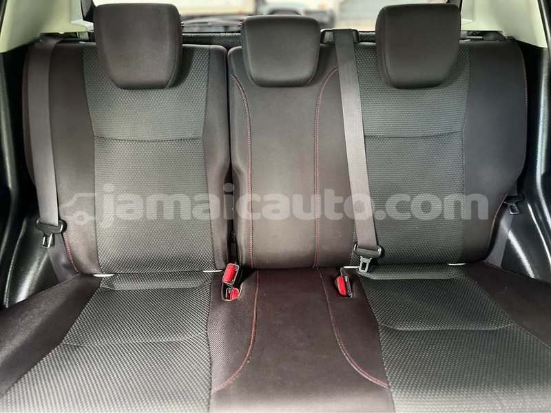 Big with watermark suzuki swift hanover lucea 5166