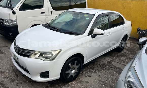 Acheter Occasion Voiture Toyota Axio Blanc à Lucea, Hanover Acheter Occasion Voiture Toyota Axio Blanc à Lucea, Hanover