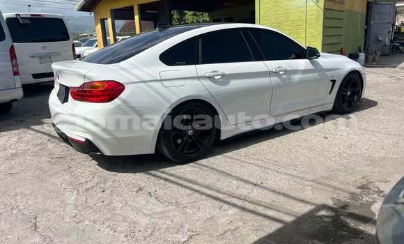 Acheter Occasion Voiture BMW 4-Series Blanc à Savanna la Mar, Westmoreland Acheter Occasion Voiture BMW 4-Series Blanc à Savanna la Mar, Westmoreland