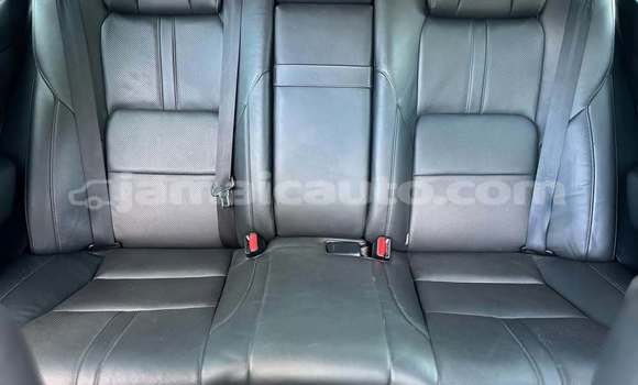 Acheter Occasion Voiture Toyota Crown Noir à Kingston, Kingston Acheter Occasion Voiture Toyota Crown Noir à Kingston, Kingston