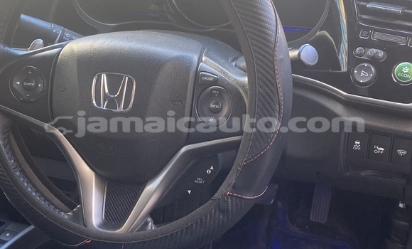 Acheter Occasion Voiture Honda Grace Noir à Falmouth, Trelawney Acheter Occasion Voiture Honda Grace Noir à Falmouth, Trelawney