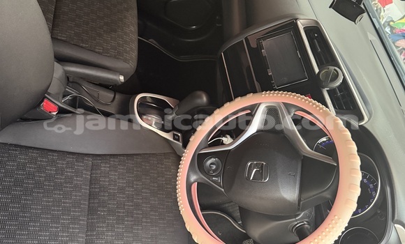 Acheter Occasion Voiture Honda FIT Gris à Falmouth, Trelawney Acheter Occasion Voiture Honda FIT Gris à Falmouth, Trelawney