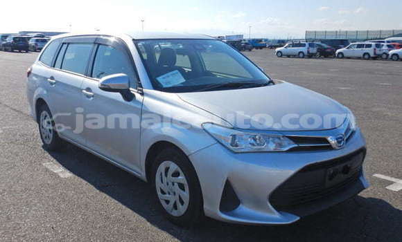 Acheter Occasion Voiture Toyota Corolla Gris à Kingston, Kingston Acheter Occasion Voiture Toyota Corolla Gris à Kingston, Kingston