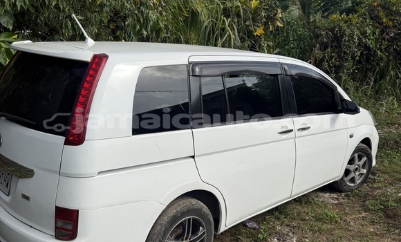 Acheter Occasion Voiture Toyota ISis Blanc à Mandeville, Manchester Acheter Occasion Voiture Toyota ISis Blanc à Mandeville, Manchester