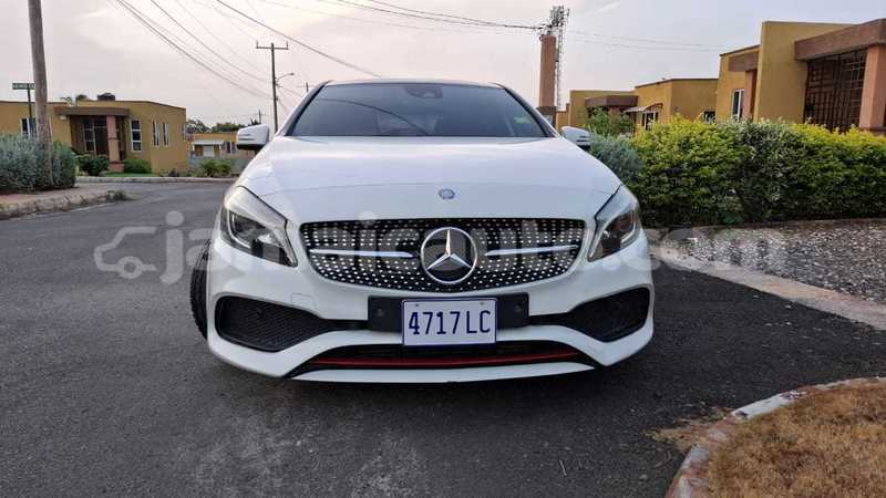 Big with watermark mercedes benz a class kingston kingston 5289