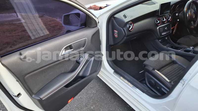 Big with watermark mercedes benz a class kingston kingston 5289