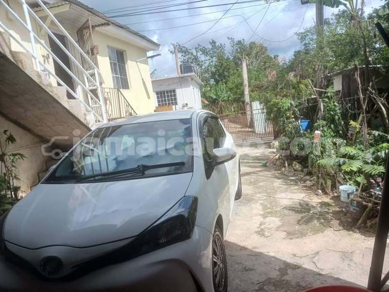 Big with watermark toyota vitz westmoreland savanna la mar 5291