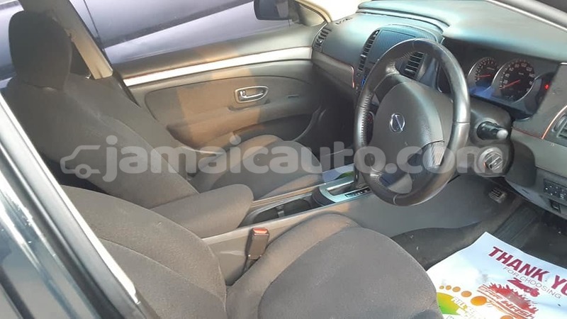 Big with watermark nissan bluebird clarendon may pen 5298