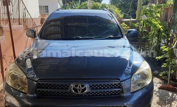 Buy Used Toyota RAV4 Blue Car in Port Antonio in Portland Buy Used Toyota RAV4 Blue Car in Port Antonio in Portland