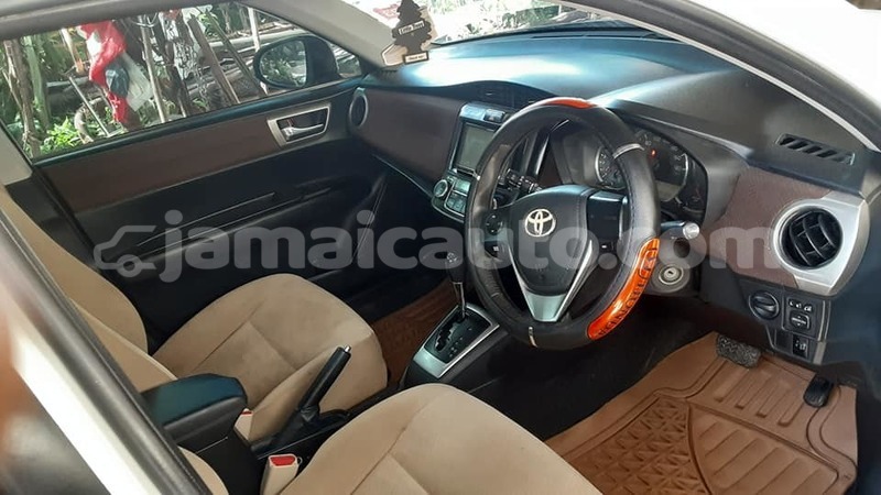 Big with watermark toyota axio clarendon import dubai 5304