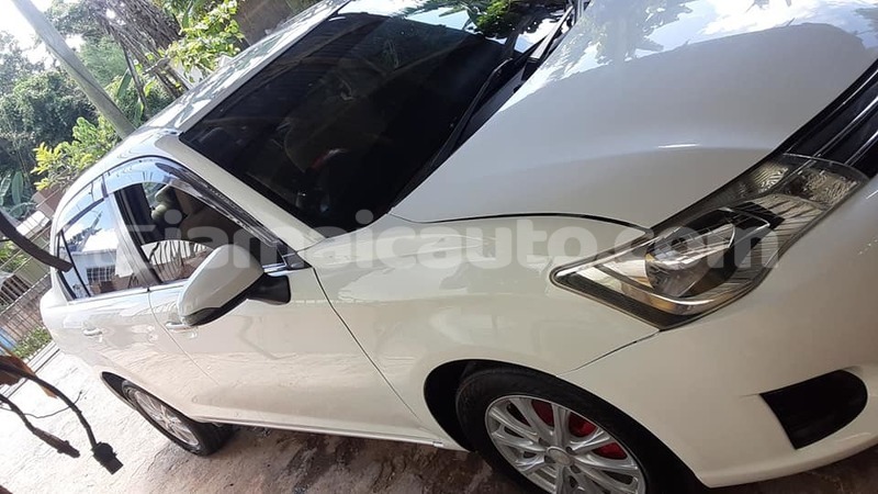 Big with watermark toyota axio clarendon import dubai 5304