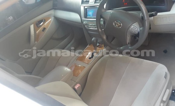 Buy Used Toyota Camry White Car in Lucea in Hanover Buy Used Toyota Camry White Car in Lucea in Hanover