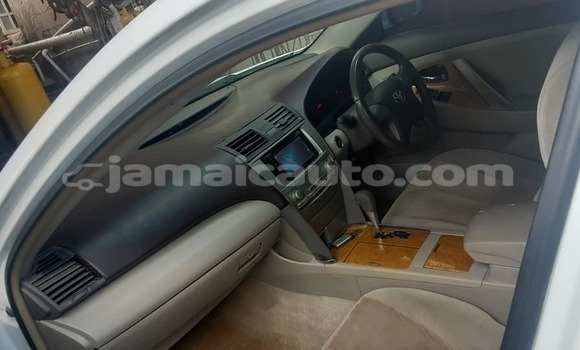 Buy Used Toyota Camry White Car in Lucea in Hanover Buy Used Toyota Camry White Car in Lucea in Hanover