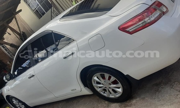 Buy Used Toyota Camry White Car in Lucea in Hanover Buy Used Toyota Camry White Car in Lucea in Hanover
