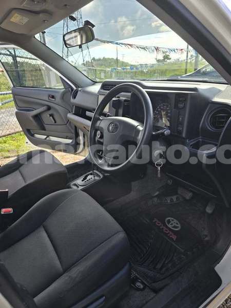 Big with watermark toyota probox clarendon may pen 5313