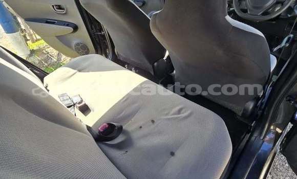 Buy Used Toyota Vitz Other Car in Import - Dubai in Clarendon Buy Used Toyota Vitz Other Car in Import - Dubai in Clarendon