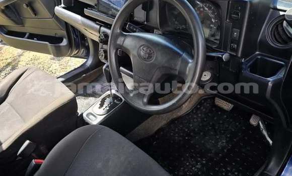 Buy Used Toyota Probox Black Car in May Pen in Clarendon Buy Used Toyota Probox Black Car in May Pen in Clarendon
