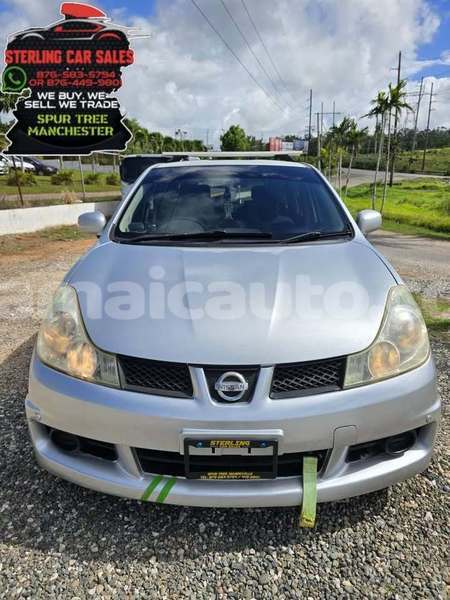 Big with watermark nissan wingroad clarendon import dubai 5326