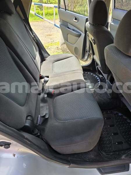 Big with watermark nissan wingroad clarendon import dubai 5326